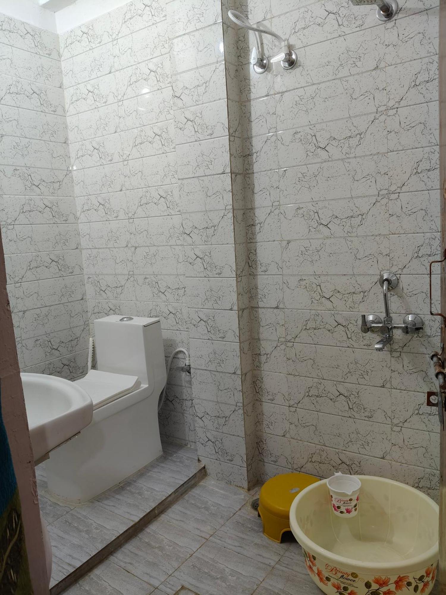 Sharda Homestay Ayodhya Exterior foto