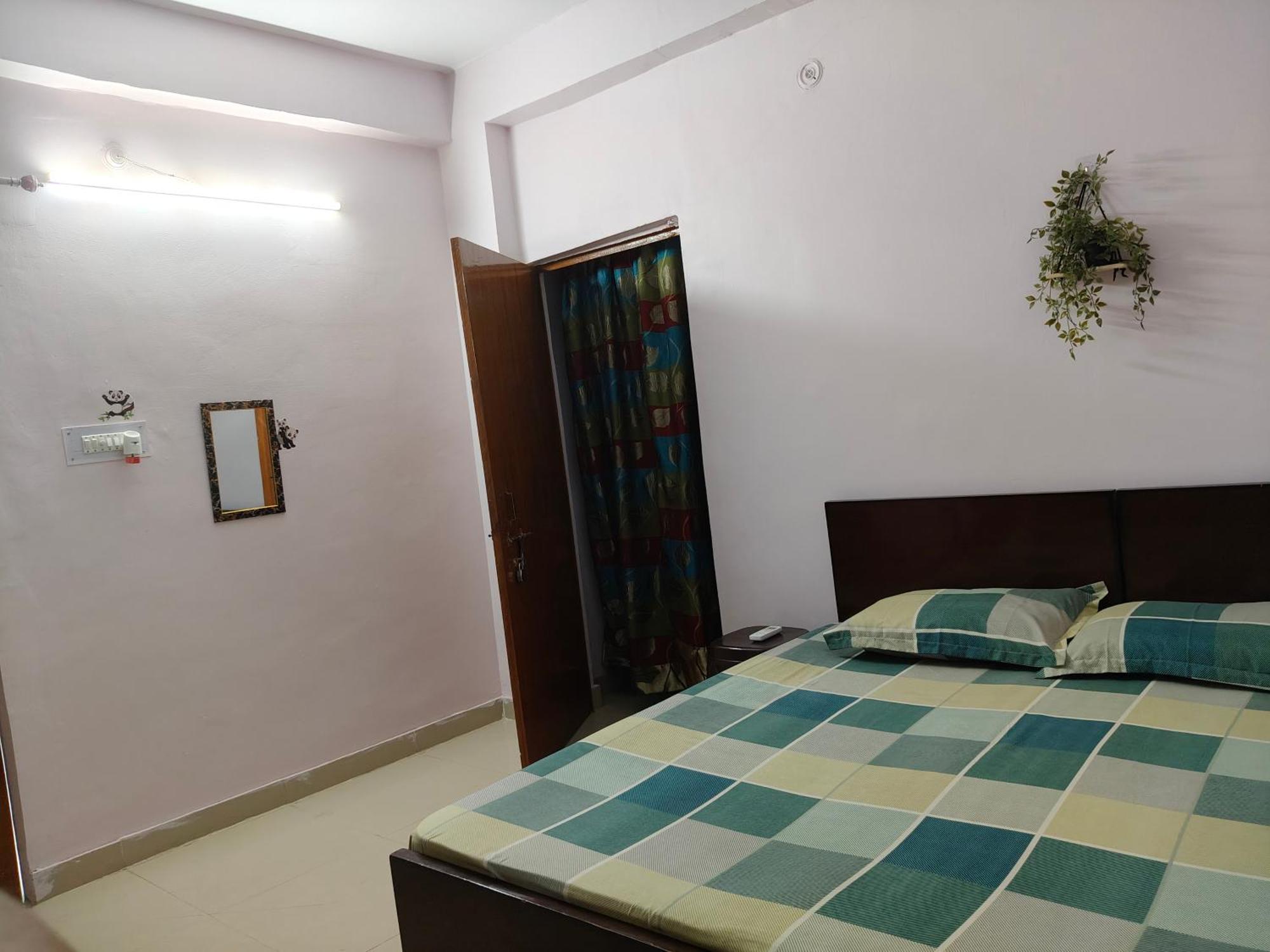 Sharda Homestay Ayodhya Exterior foto